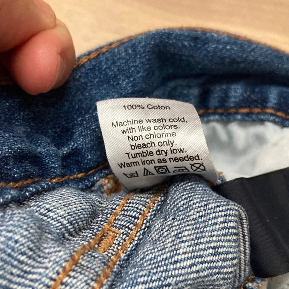 J Crew Raw Hem Medium Wash Jean Shorte